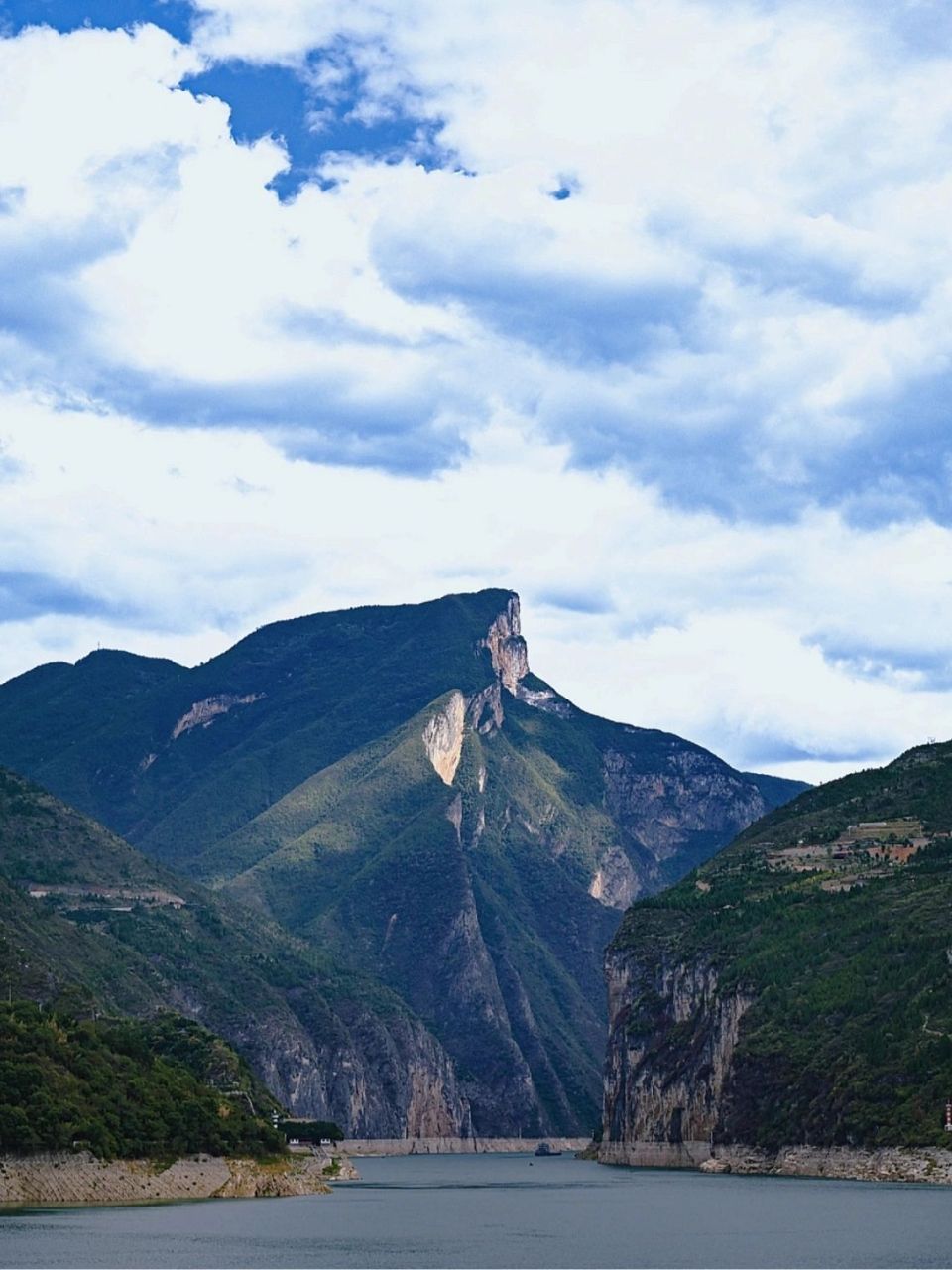 三峡之巅——夔门 欣赏祖国的大好河山…… 诗橙奉节～ 三峡之巅