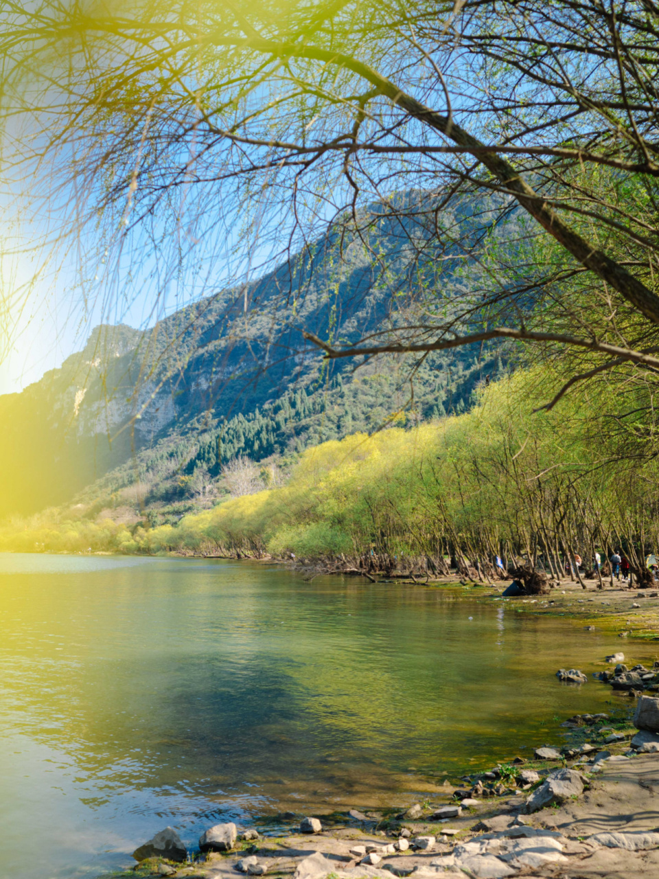在宜昌打卡超美"洱海"平善坝 位于湖北宜昌西陵峡口的平善坝,自带一种
