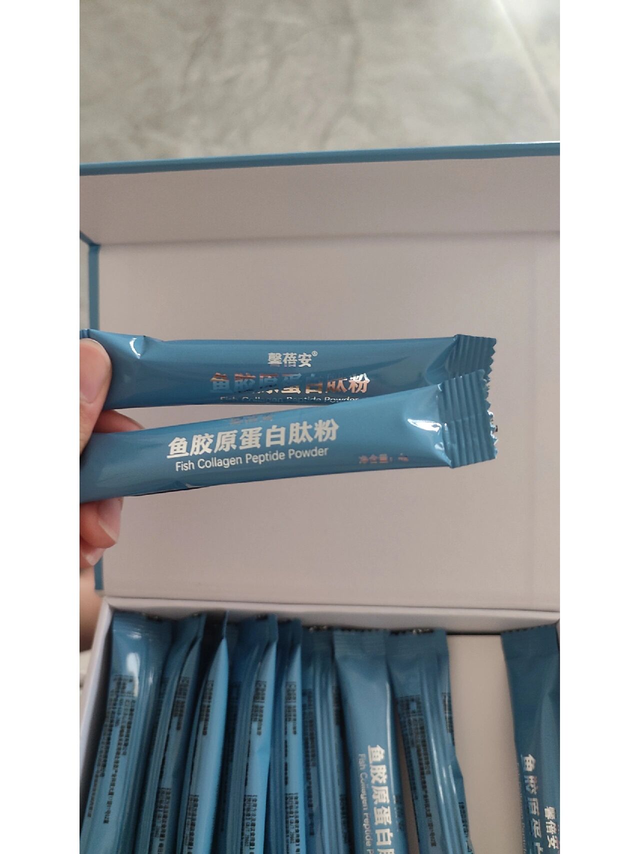 刚买的馨蓓安胶原蛋白肽粉798一盒,不知道效果怎么样?有喝过的集美?