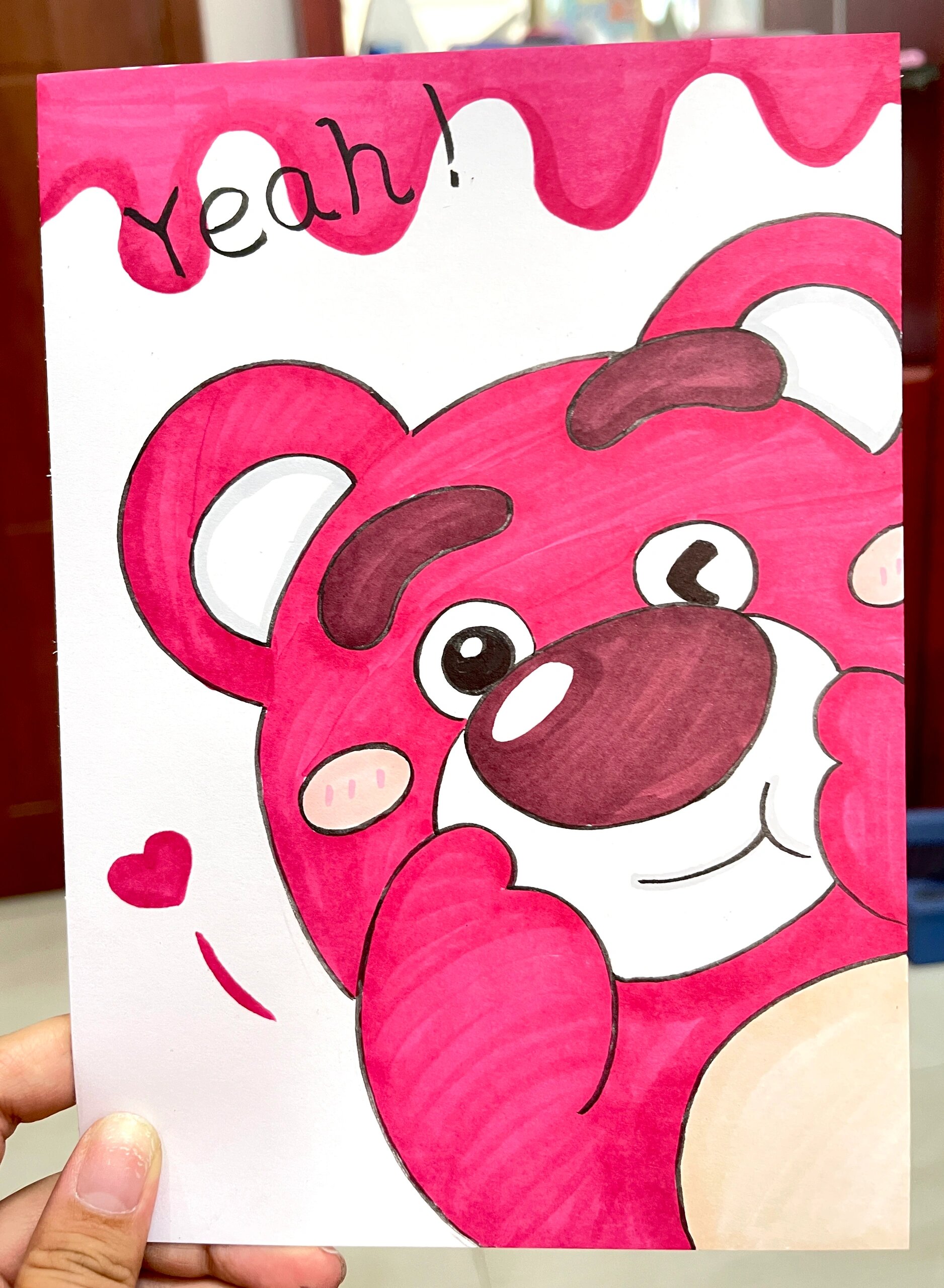 草莓熊(马克笔)简笔画教程