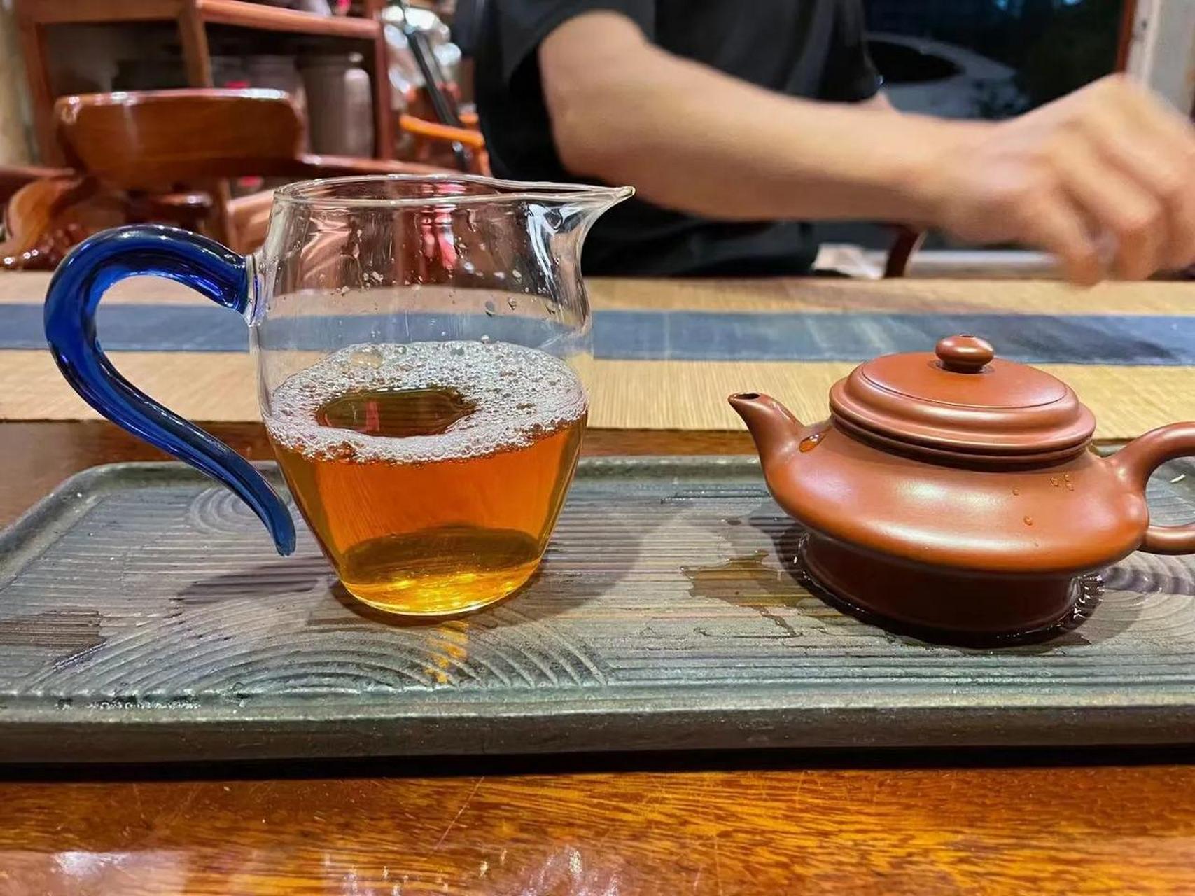 有事无事多喝茶,围炉取暖,看看朋友圈～平日爱喝茶的人,阴了个阴.