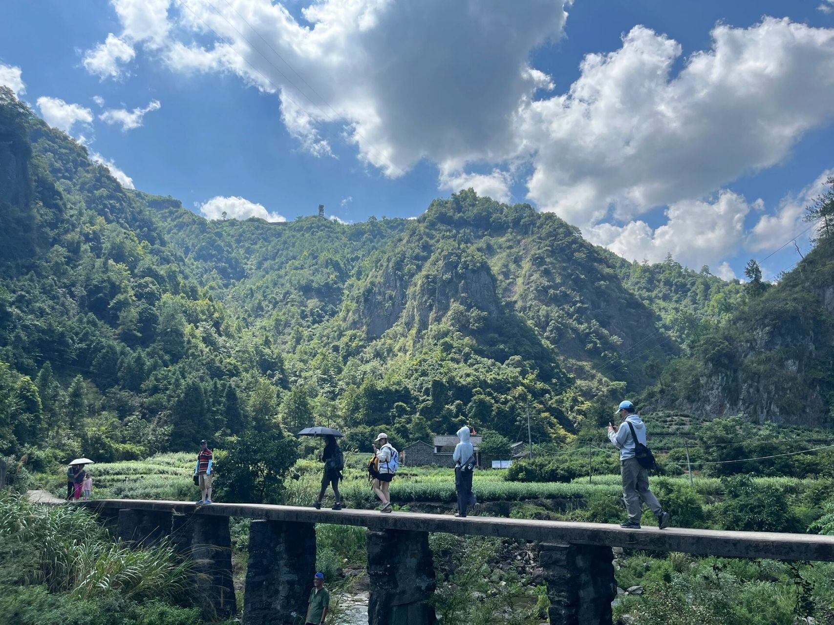 安山古道丨炎炎夏日玩水日记 一条绝美千年古道将沉入湖底98 如果说