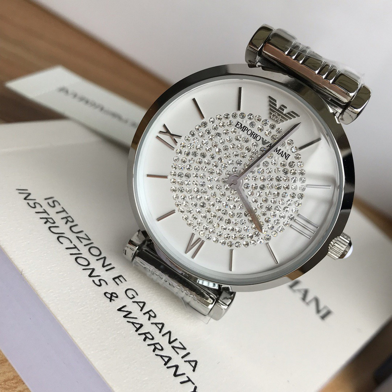 阿玛尼满天星女士手表60 armani 阿玛尼网红爆款满天星女表!