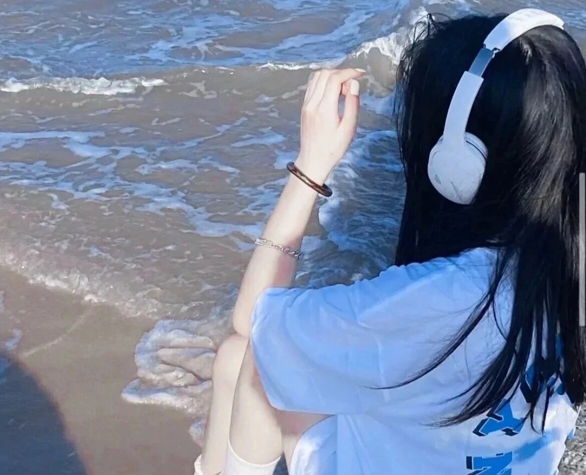 蓝色系女头 瞧一瞧看一看,好看的蓝色系头像辣!