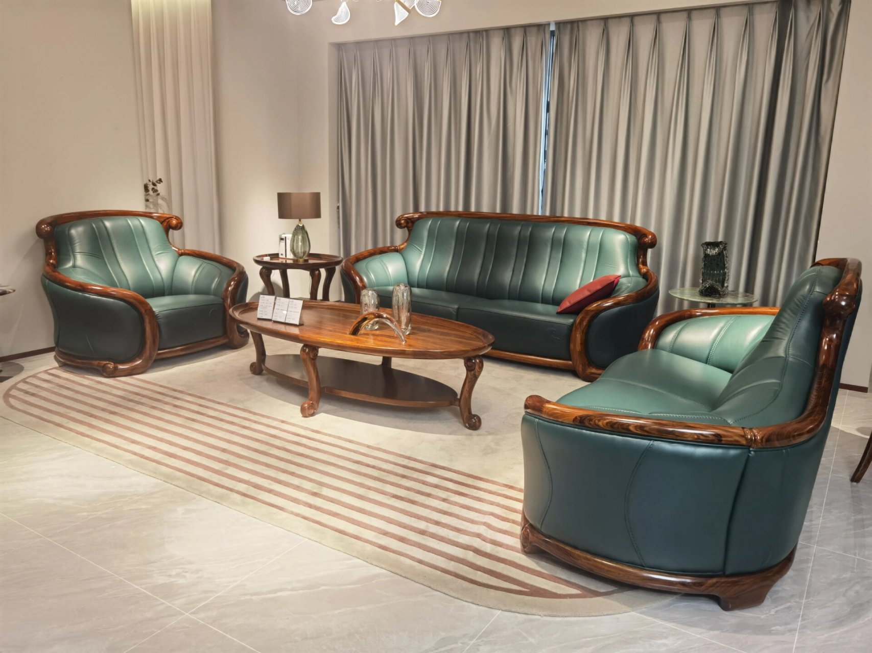 广东深圳安东尼奥陆虎凯旋乌金木沙发轻奢中厚牛皮 原厂直购价格比