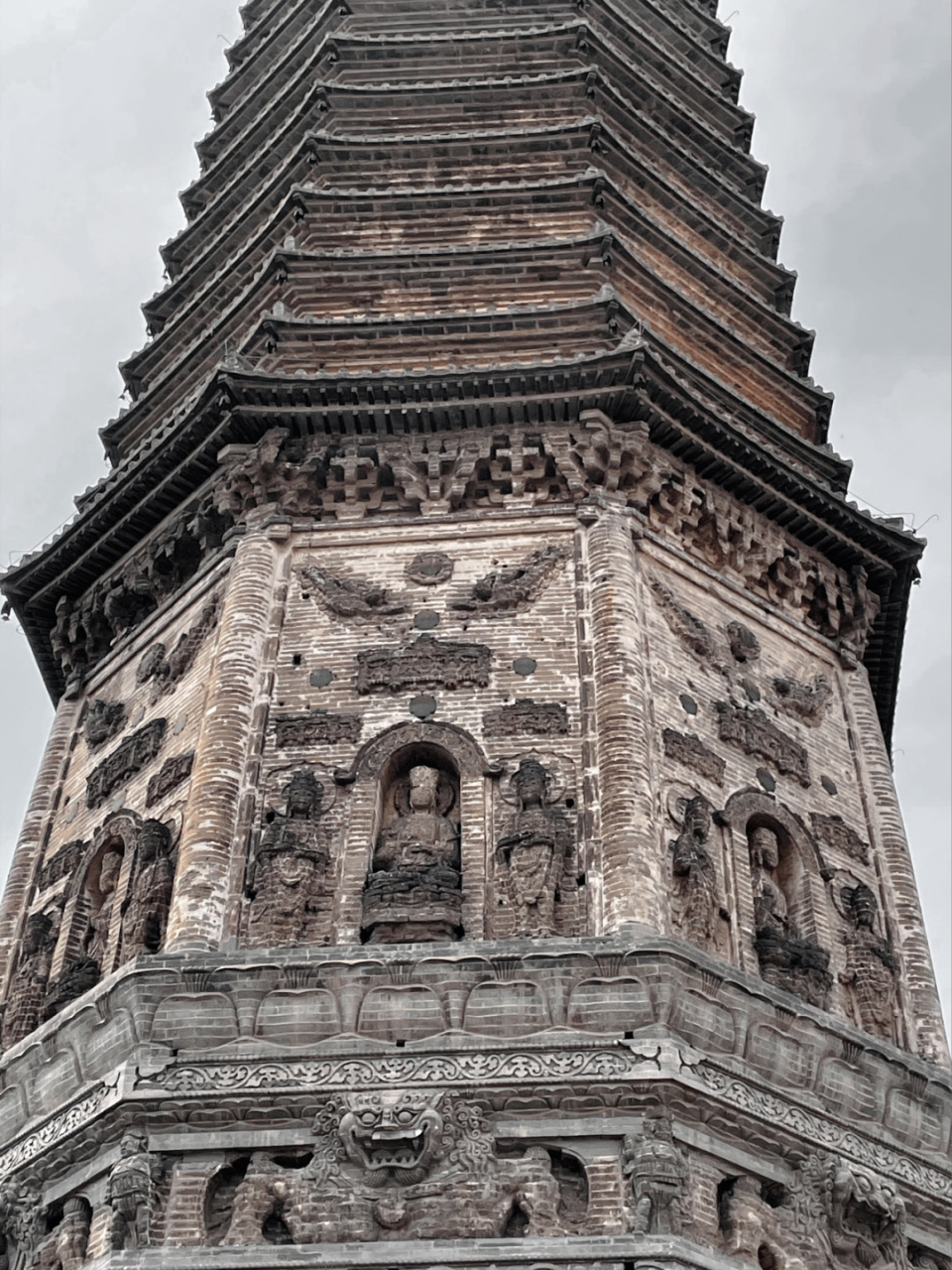 广胜寺塔,在老城中俯瞰众生纷扰 78其实义县除了奉国寺,还有一座