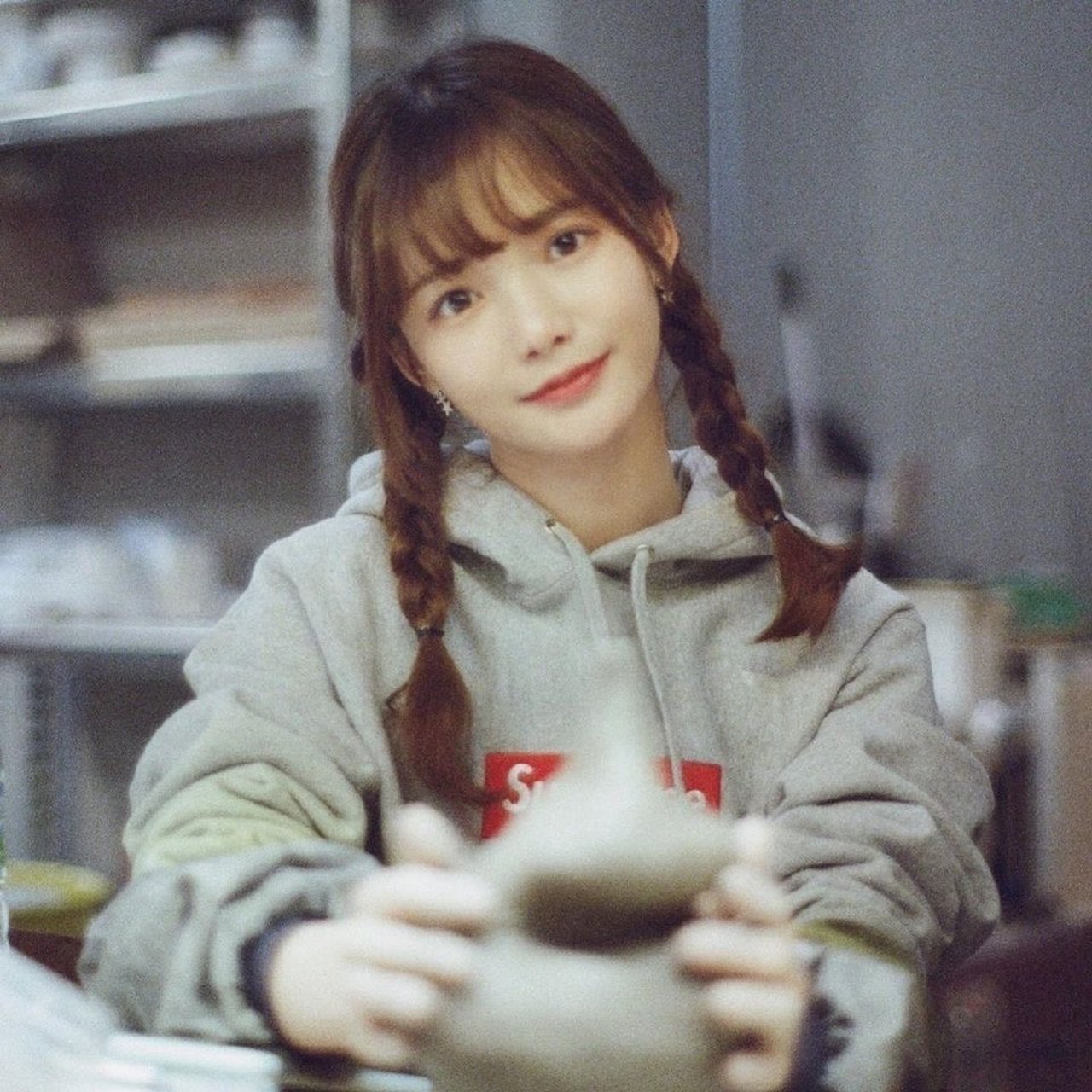 河妍秀 | 好可爱,有点像