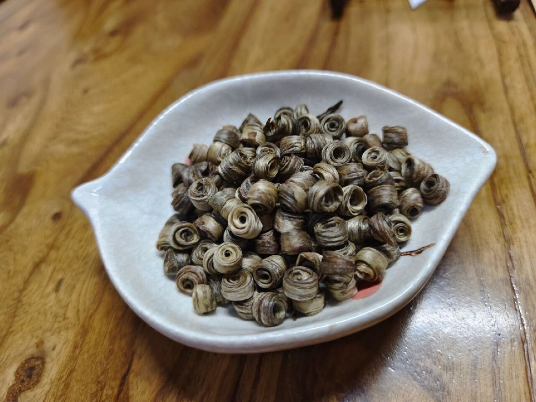 好茶分享第二十九篇-女儿环 女儿环产于云南,福建,属花茶类,采用上等