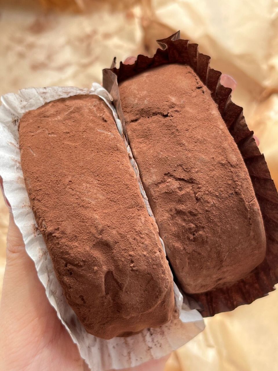 吃了甜食会开心# 09对巧克力的东西难以拒绝!像是巧克力海绵蛋糕!