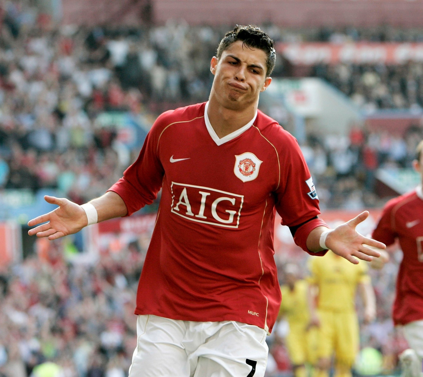 c罗##燃烧我的六月#c罗  早上好,高清罗