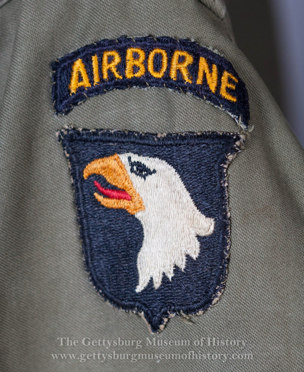 军事收藏:《兄弟连》温特斯使用的m43野战夹克 葛底斯堡历史博物馆的