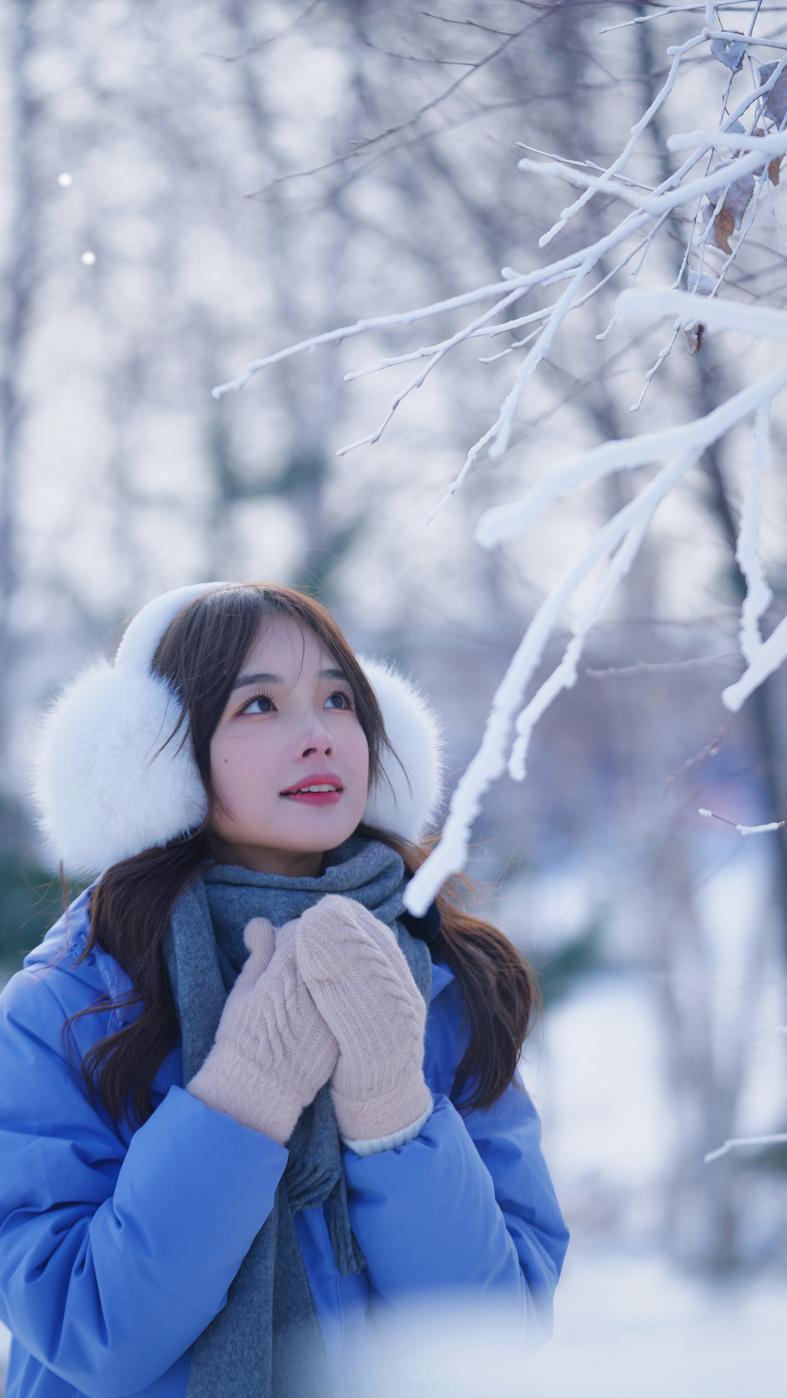 图片好看的图片大全雪地里的女孩唯美图片#有一种冬天的美叫做吉林