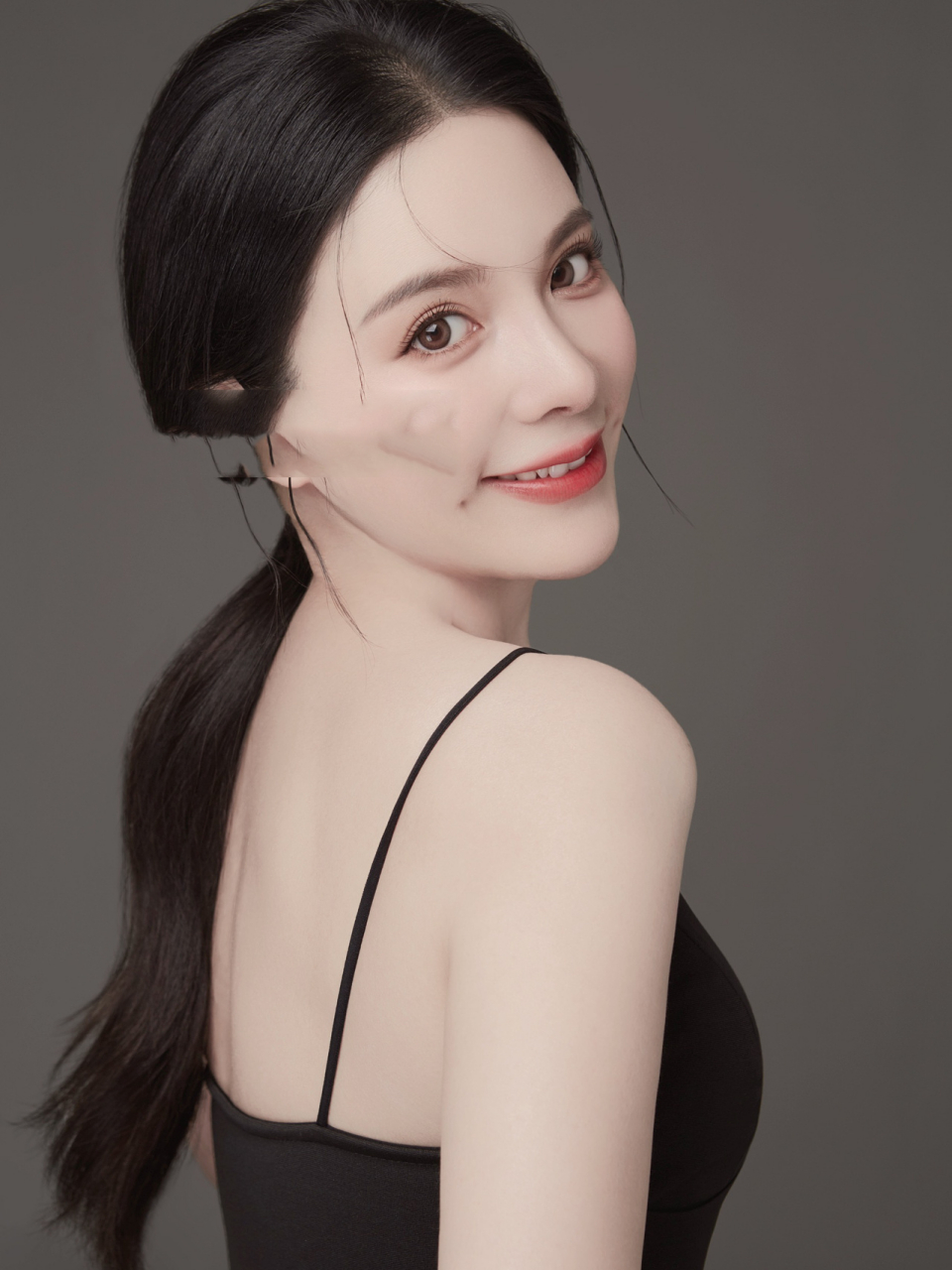 人造梨涡术后四年了 大家都以为我是天生的 6015转眼做梨涡已经四