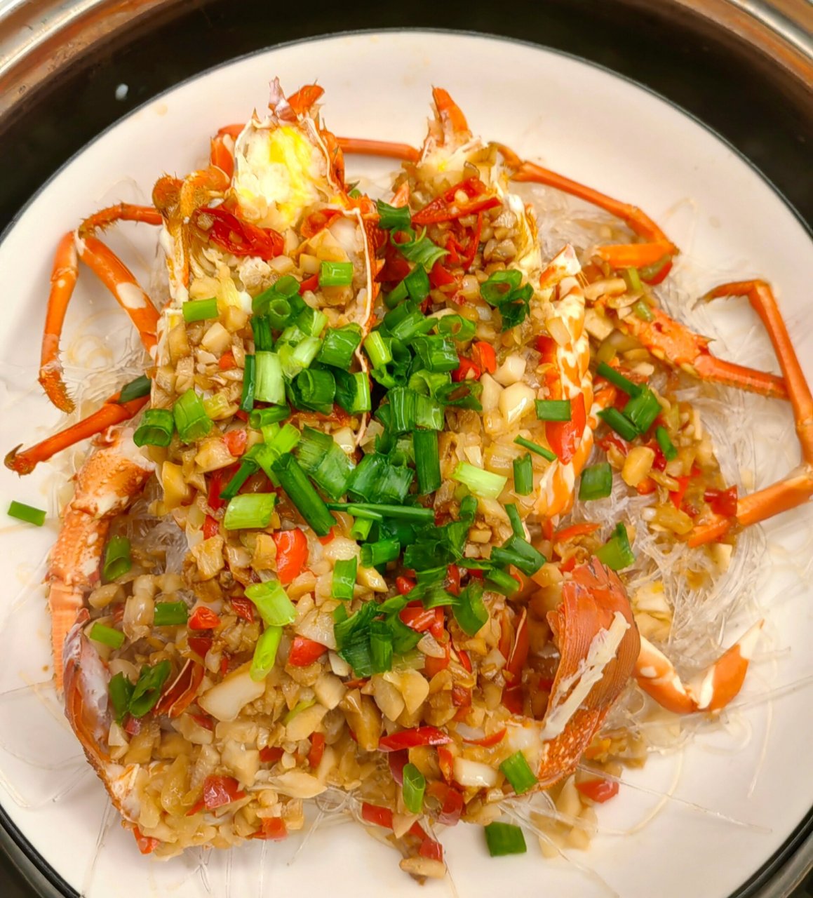 周末必须告一下大餐啦,周一又开始打工人了 	 家人们龙虾肉巨巨巨减脂