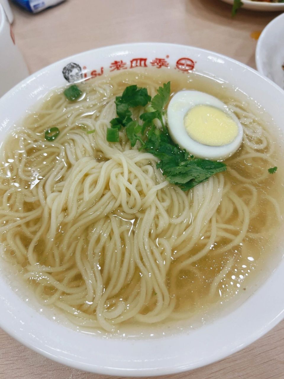 沈阳老字号的老四季抻面90 沈阳的老四季可以说是沈阳面条的代表.