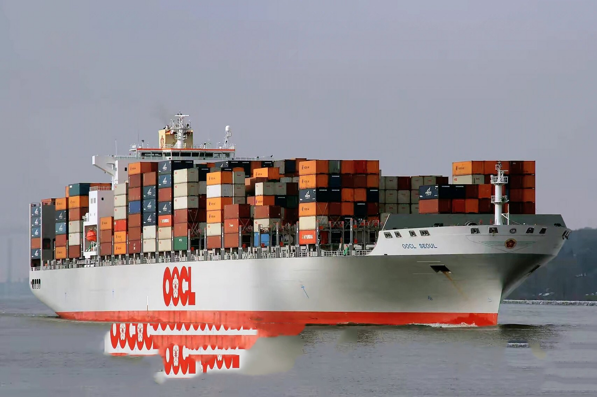 中国9899香港9396oocl船公司 东方海外(oocl)由董浩云(董兆荣
