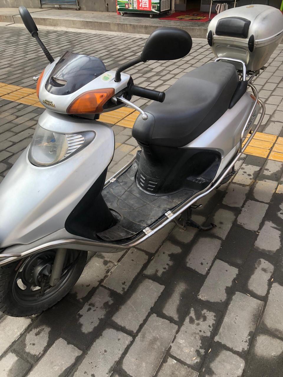 五羊本田scr100,代步小车,一千多块