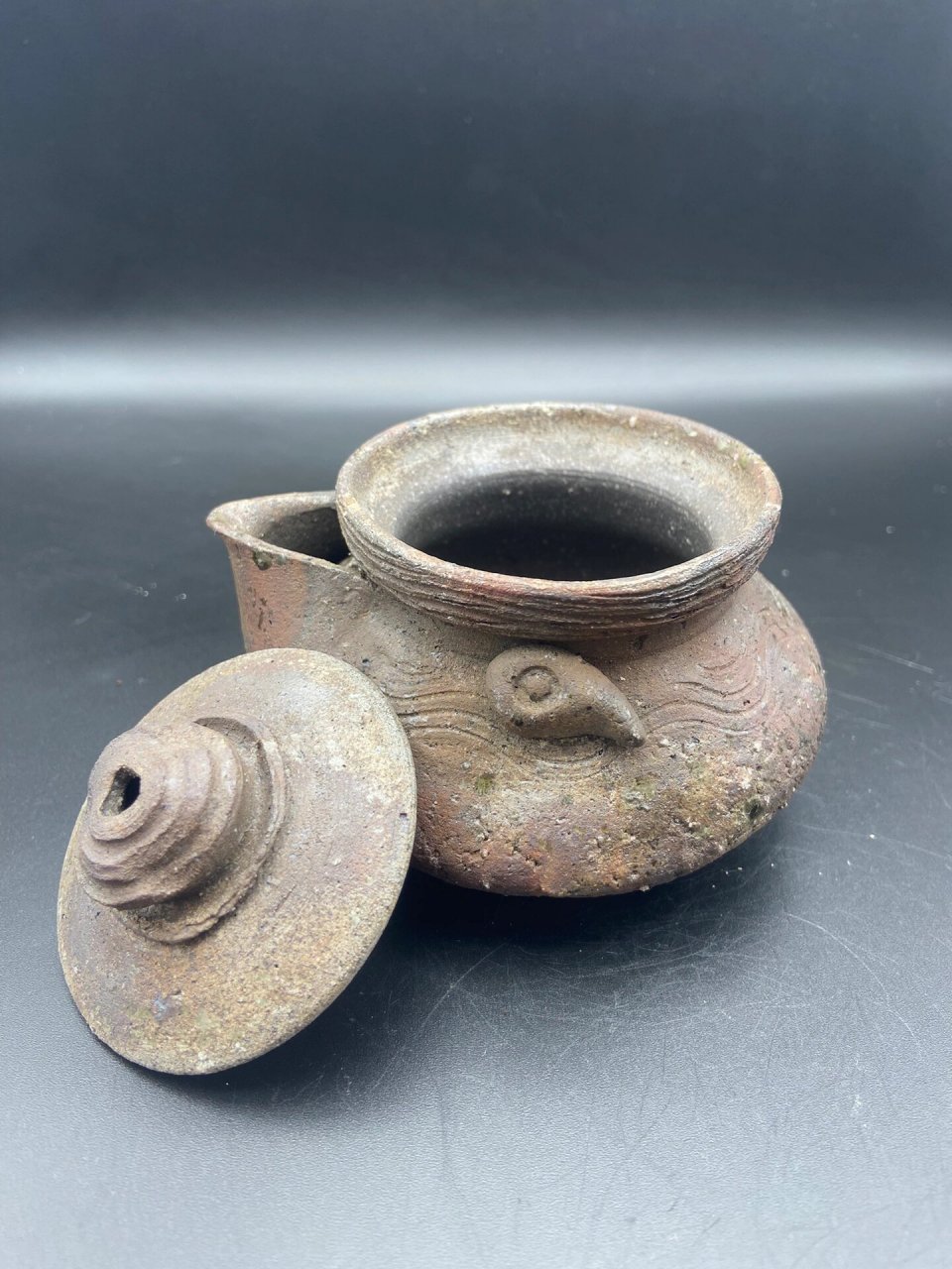 日本备前烧名家廣宗南蛮作宝瓶 日本备前烧名家廣宗南蛮作宝瓶  容量