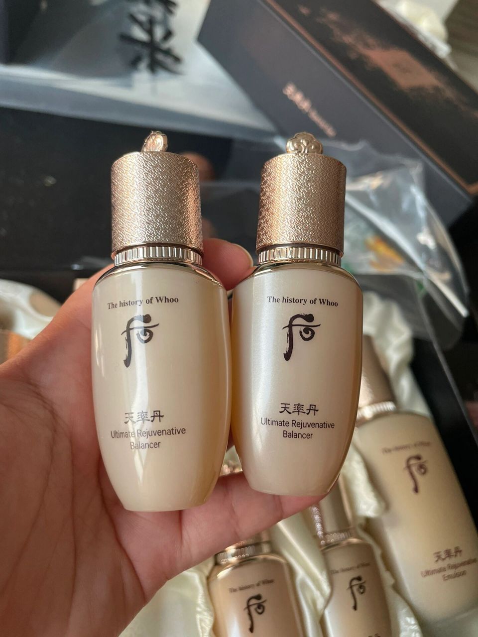 求大神帮忙鉴别天率丹真假 两套一起买的,左边代购,右边京东自营.