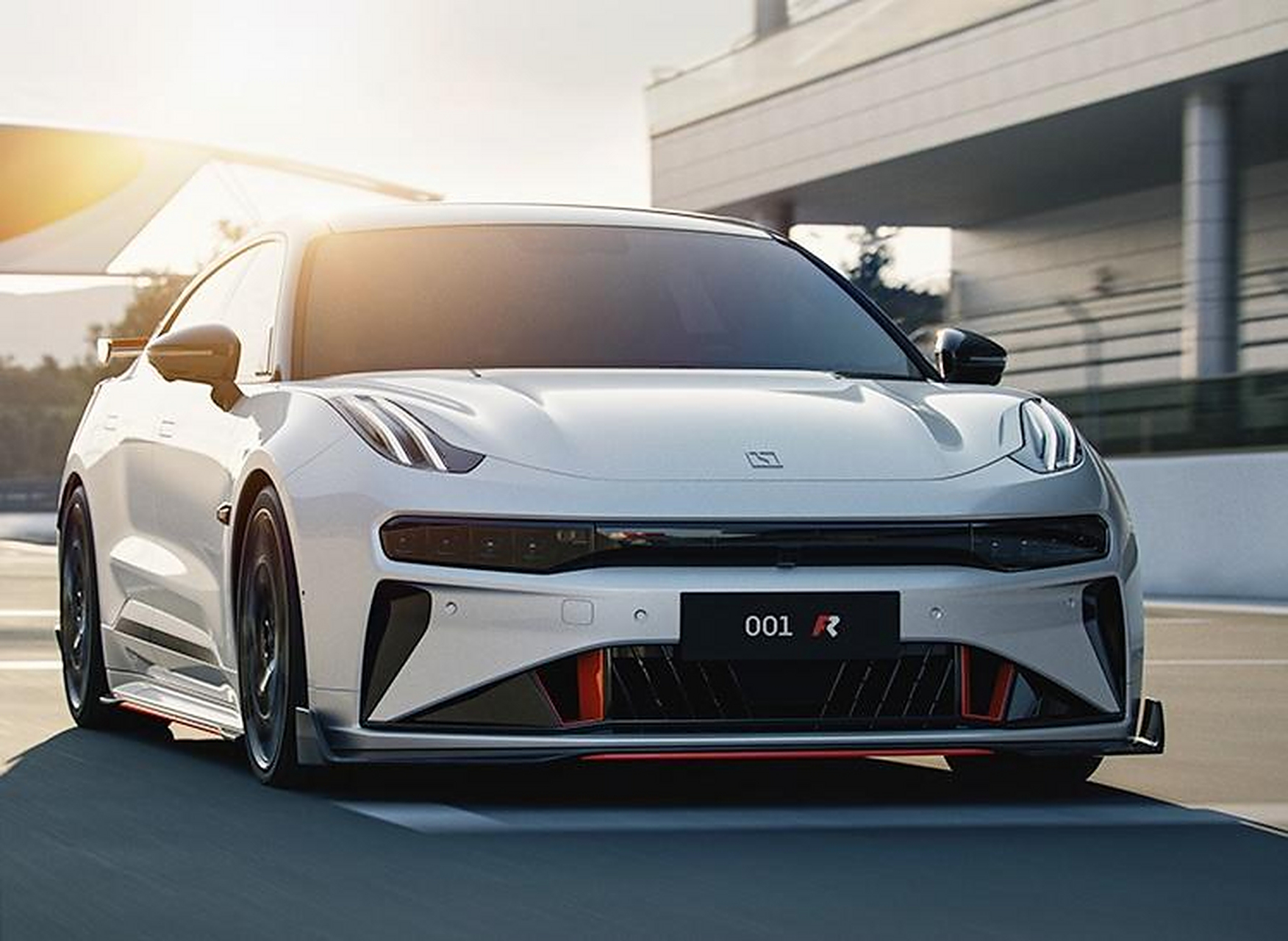 【极氪001 fr官图发布 售价或超百万】日前,极氪001 fr官图正式发布