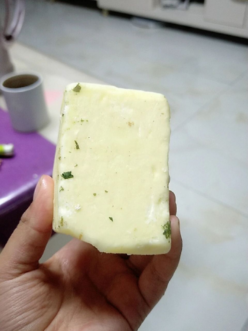 过期了快一年 冷冻后的黄油还能吃吗?过期了快一年