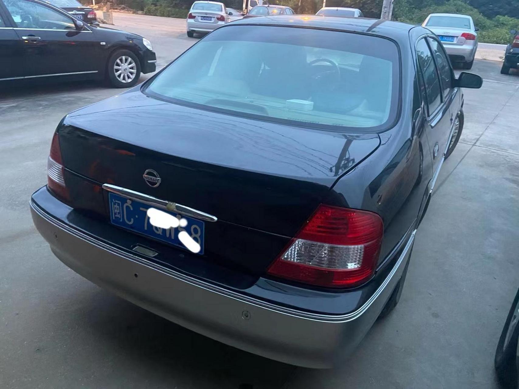 03年经典风神蓝鸟,精品车况,手动更省油,几千抠便宜代步车