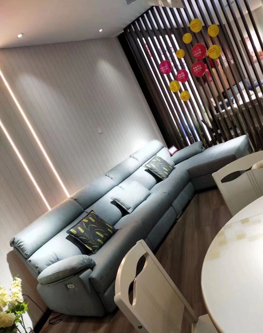 皇玛康之家沙发 高密度高回弹海绵久坐不塌 皇玛沙发内架不一样!