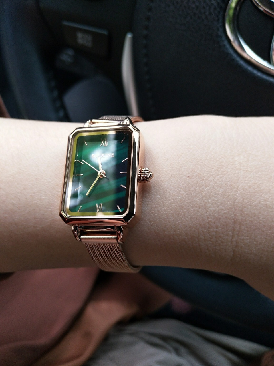 瑞西尼手表,又便宜又好看的 对绿色好像没有抵抗力,偶然机会在一个团