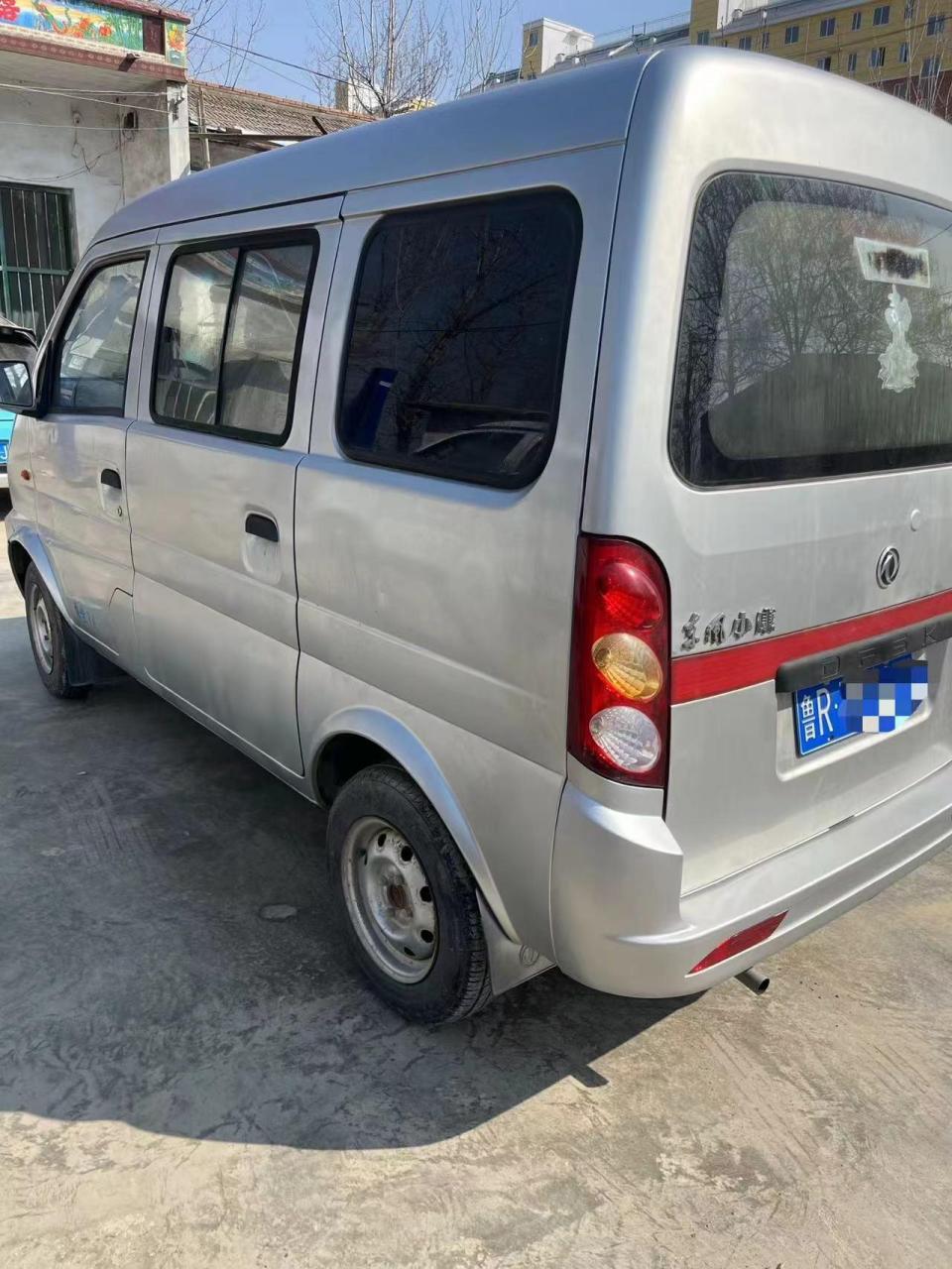 13年东风小康k17仅行驶4万公里漆面嘎嘎新开着好审车保险8月方向助力