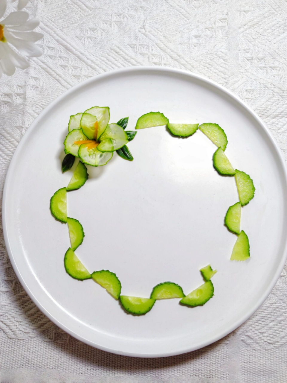 【黄瓜围边盘饰2】九宫格95家宴摆盘收藏  2022快结束96了,总结了