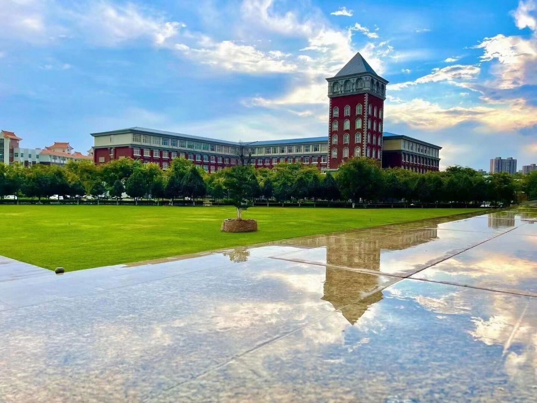 云南高校之昆明理工大学 昆明理工大学 m(kunming university of