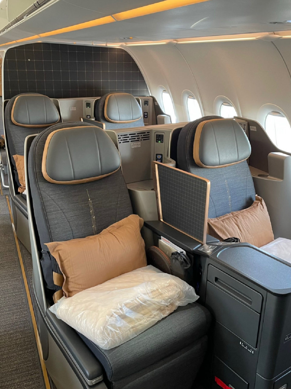 星宇航空 商务舱 jx721 tpe-pen a321neo 台北桃园-槟城 2023.01.08