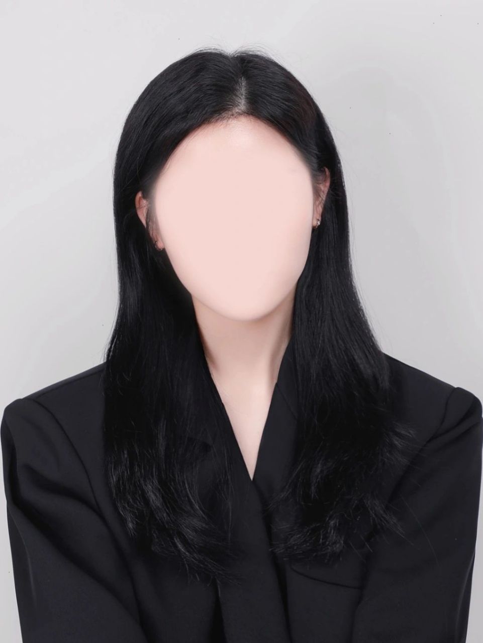 高级感黑色西装证件照,证件照必备 姐妹们高级感满满的证件照,你也