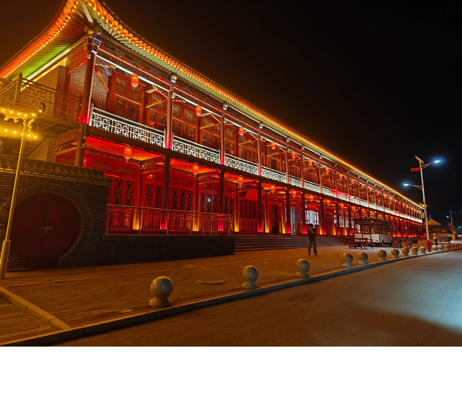 包头套马沟农庄               简介:套马沟农庄景区位于内蒙古包头市