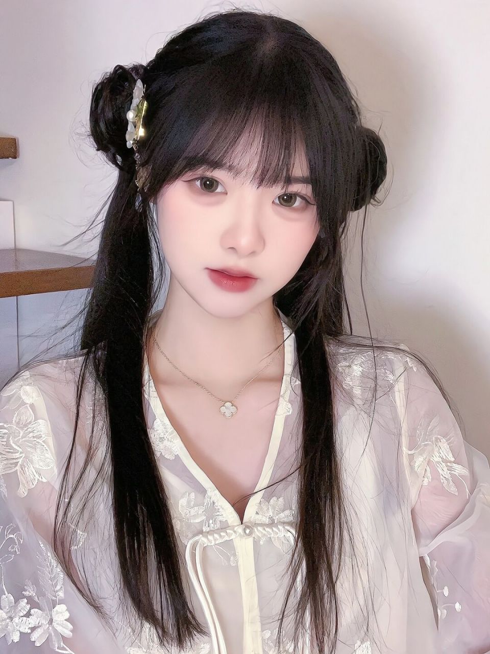 超级甜cn:鱼是不是喝醉了#壁纸# #头像分享# #壁纸分享# #修图# #高清