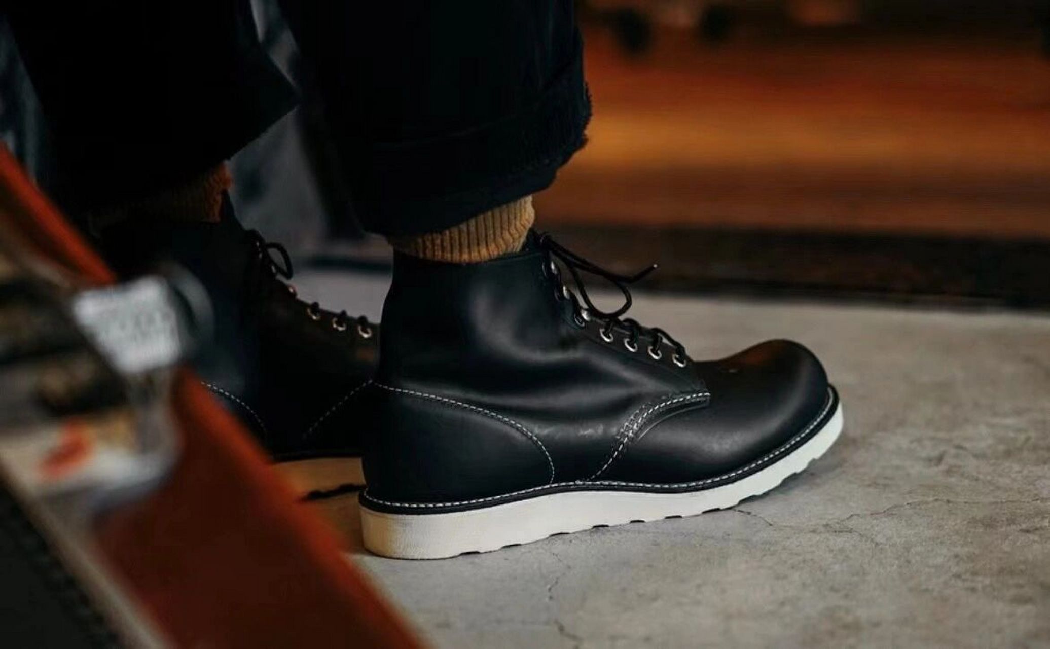 红翼redwing 8165 fs               大黑狗来了,还是喜欢8165,9870