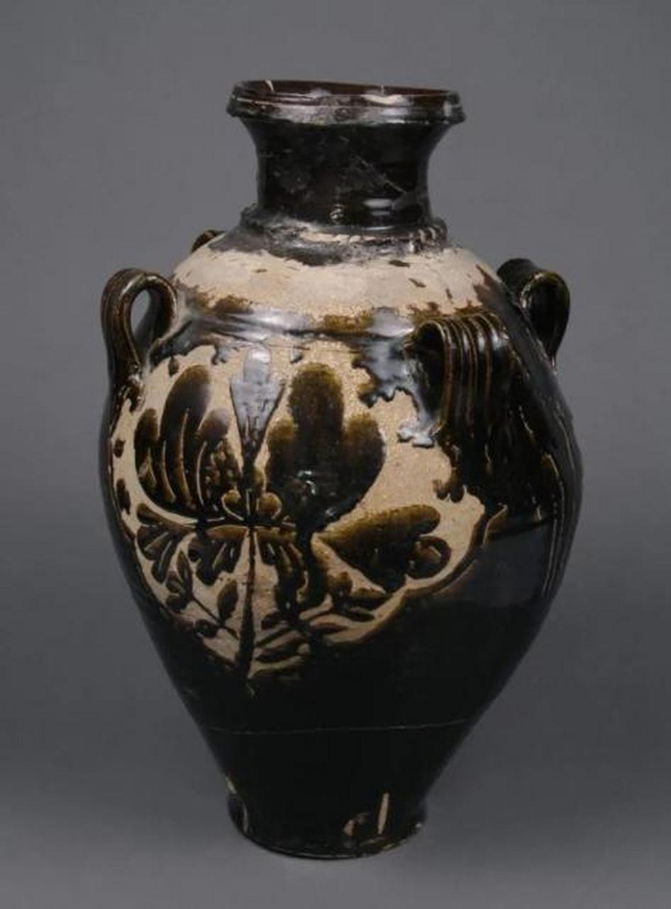 西夏瓷器有粗细之分.