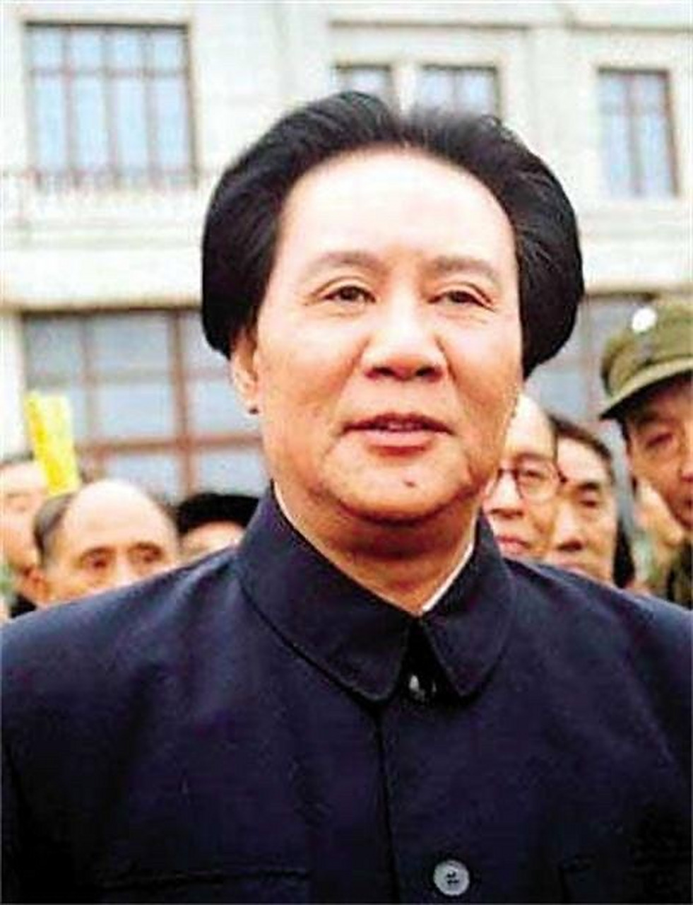 古月#晕,古月老师不是早就去世了吗?