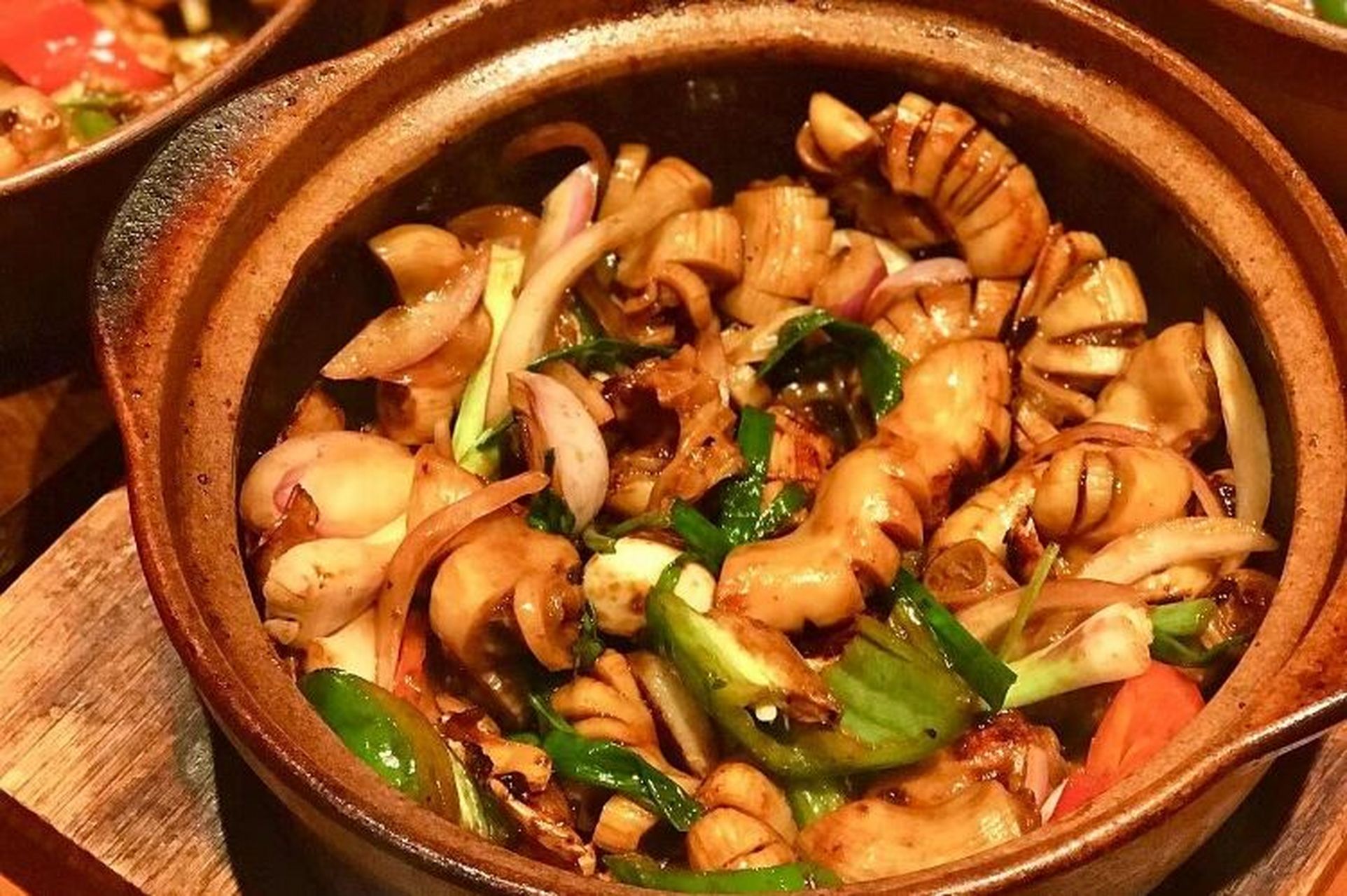 13890豪华五肉一菜 啫啫煲餐 古法盐焗鸡 138元享362元豪华五肉一菜