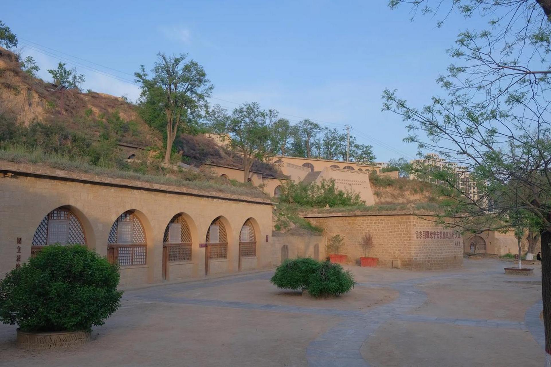 陕北窑洞是中国西北黄土高原上古老而具有特色的民居形式,具有四千多