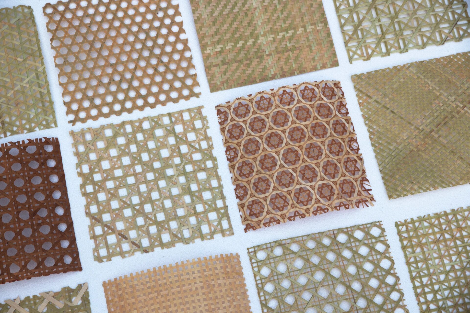 15款常用手工竹编纹样 15款常用手工竹编纹样:六角孔,八角孔,十字孔