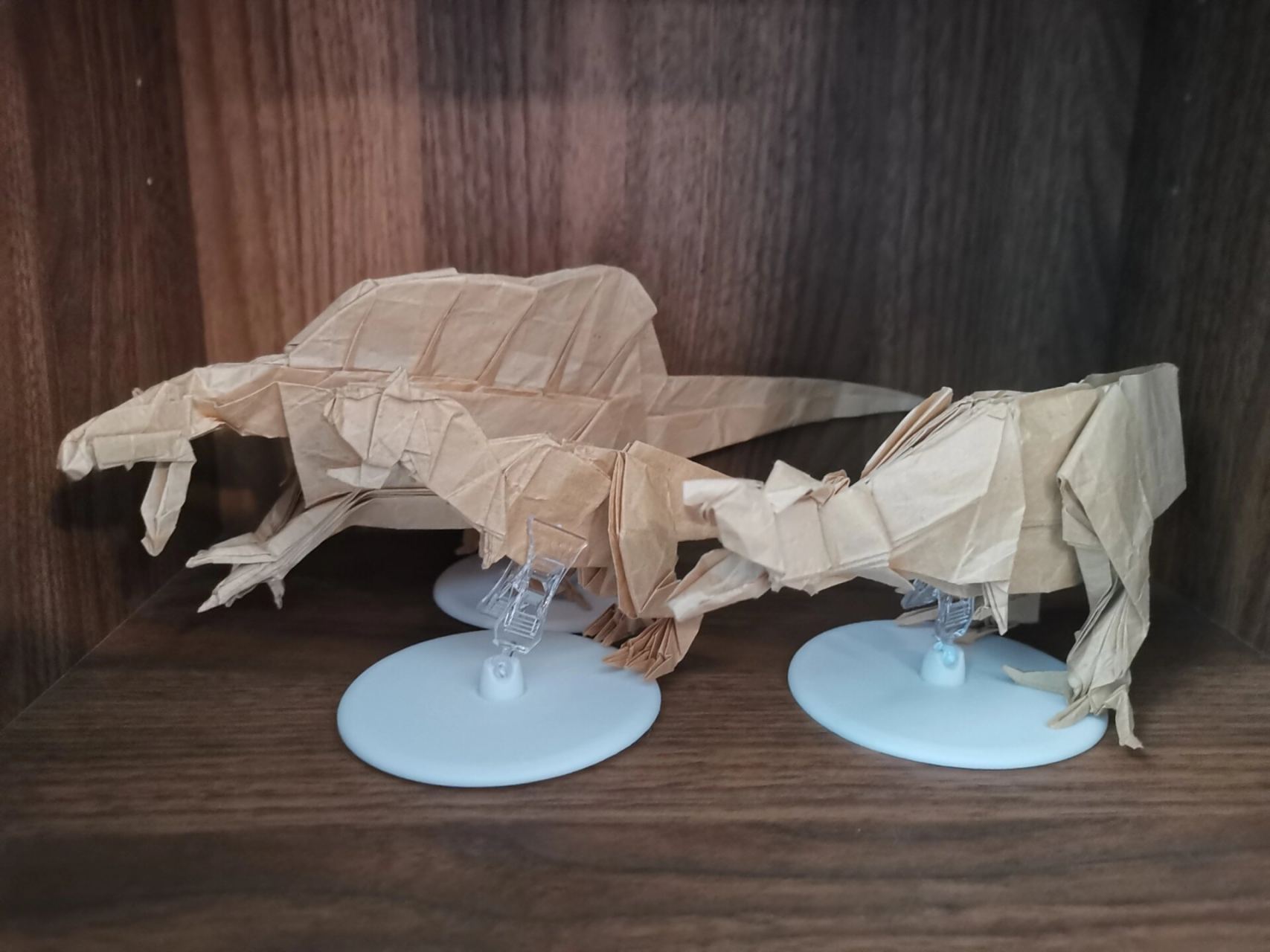 折纸牛龙 哈哈,海王龙教程还要再等等哦,但"可爱"的牛龙先来了.