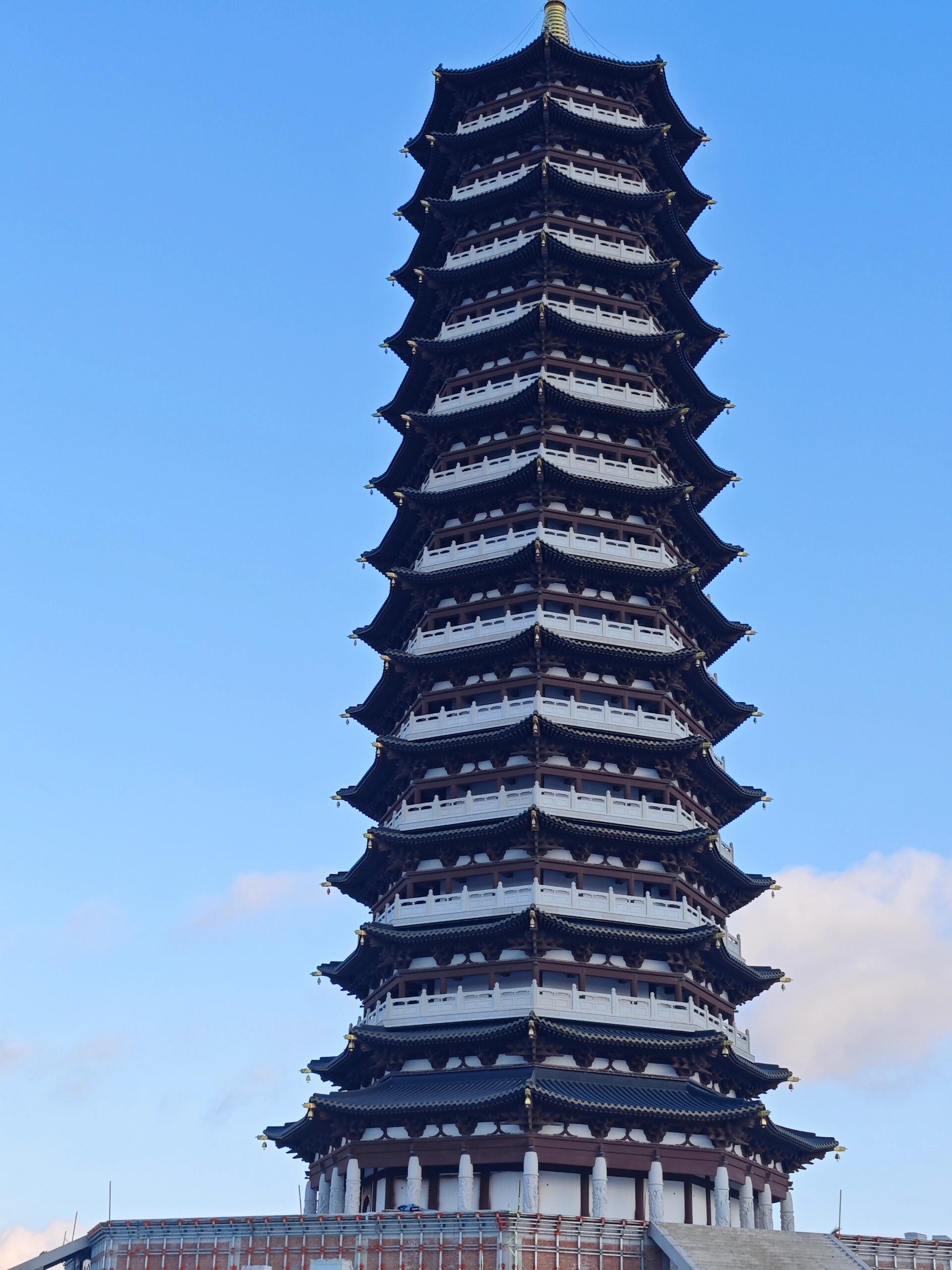 旅行随手拍《大庆净觉寺》 大庆好去处---净觉寺 最高的塔还没有修缮