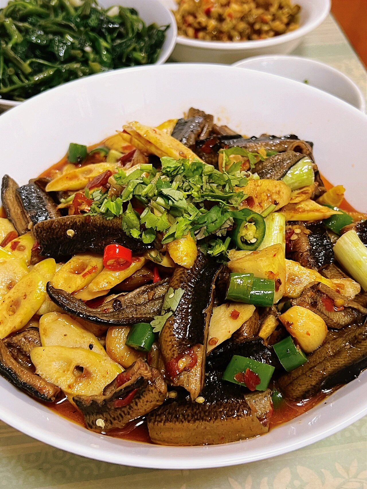 晒晒我的家常烧黄鳝99节日必备爆好吃    	 本人超爱吃黄鳝,但离开