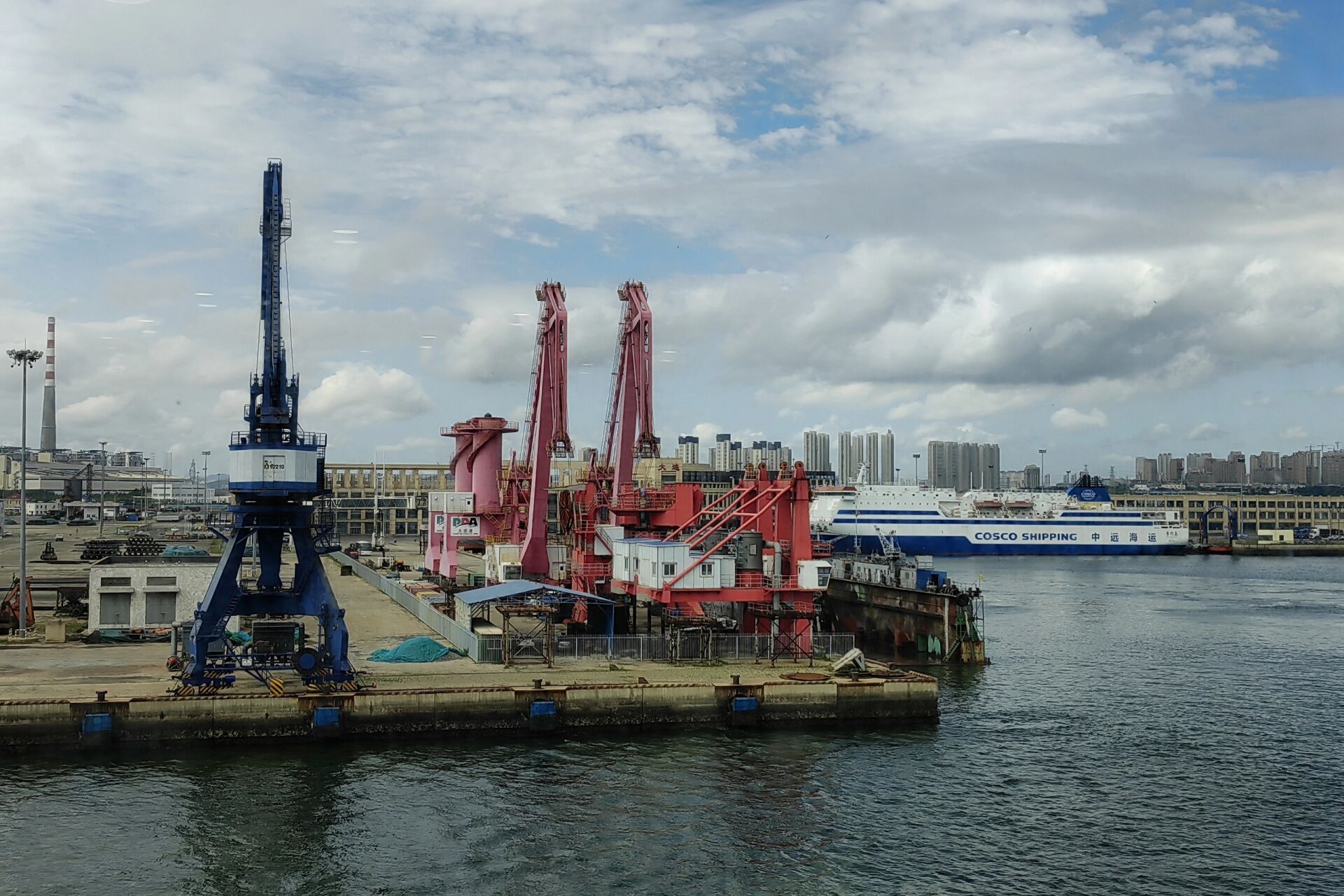 7月27日大连至烟台吉龙岛号散座攻略      选择 我们最早计划是过夜的