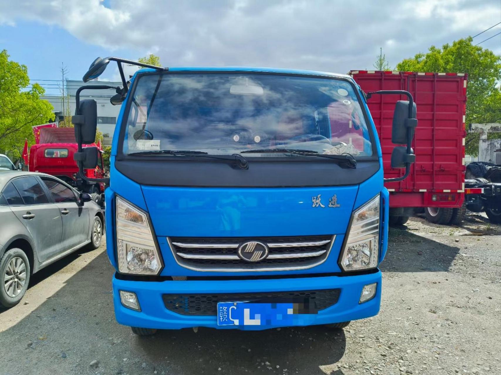 上汽跃进牌,云内490动力, 车厢长度,3米7,宽度1.