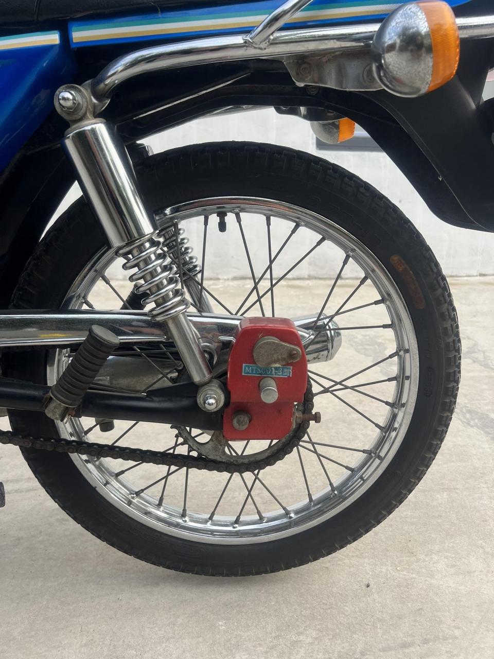 4000多公里个人一直收藏多年的豪爵铃木ax100二冲程