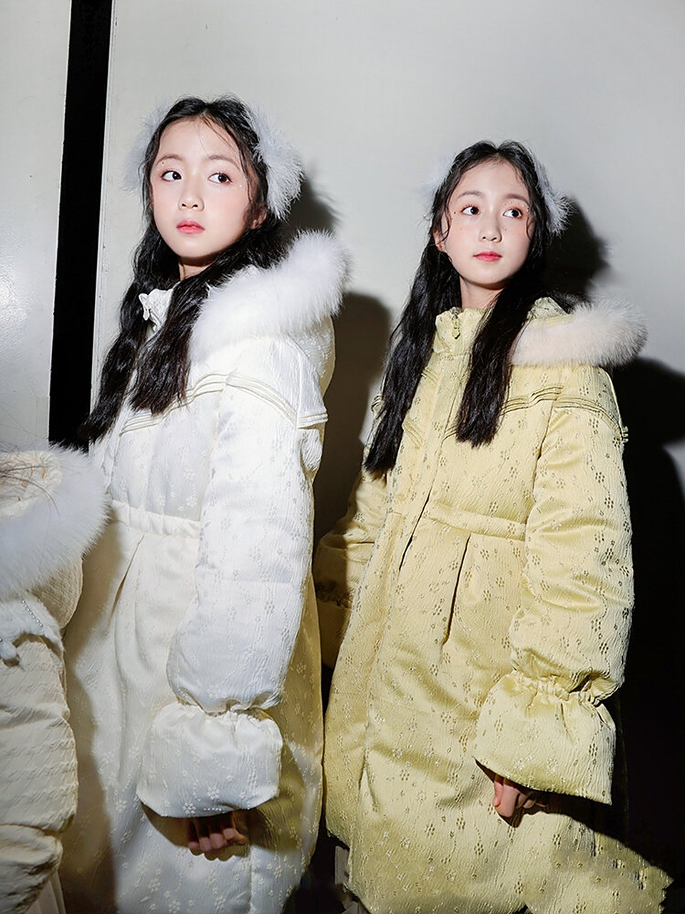 布丁糖糖秀场花絮图|deesha 2023 aw 后台候场中的布丁糖糖 带着期待