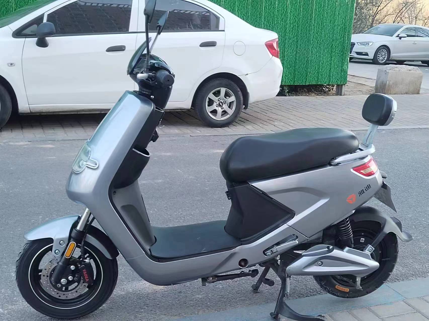 雅迪小s6020大电池置换价只要1199米