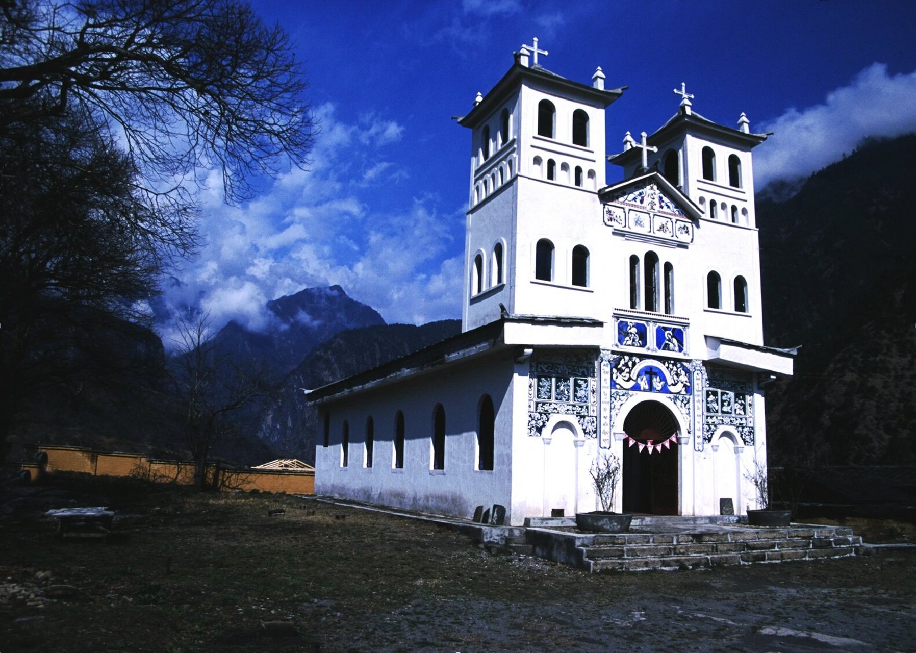 怒江 丙中洛 重丁教堂7615 怒江有很多小教堂 是法国传教士修建